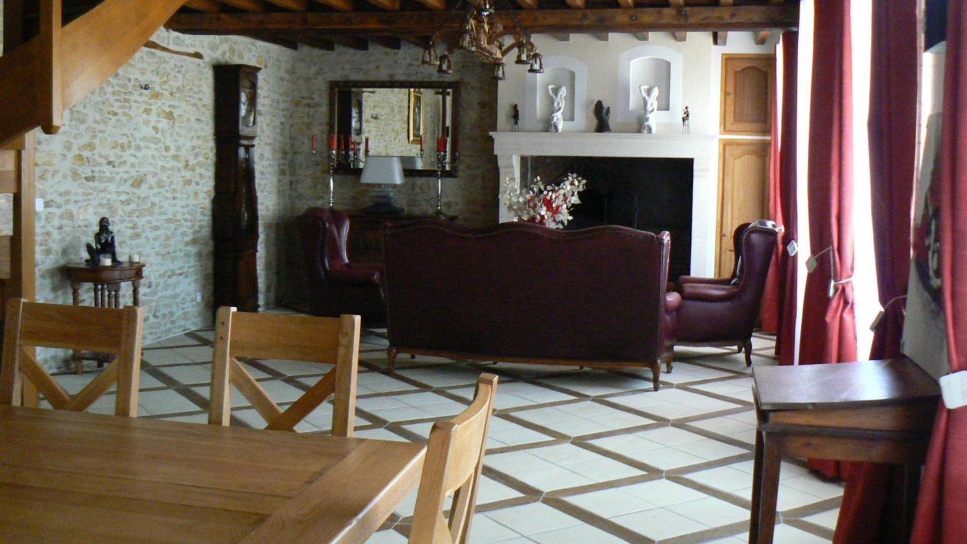 Le Manoir Des Chapelles Bed & Breakfast Venoy ภายนอก รูปภาพ