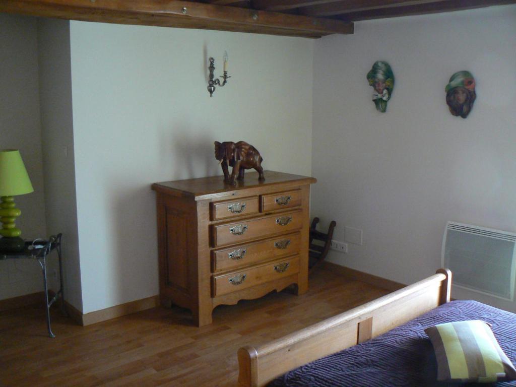Le Manoir Des Chapelles Bed & Breakfast Venoy ห้อง รูปภาพ